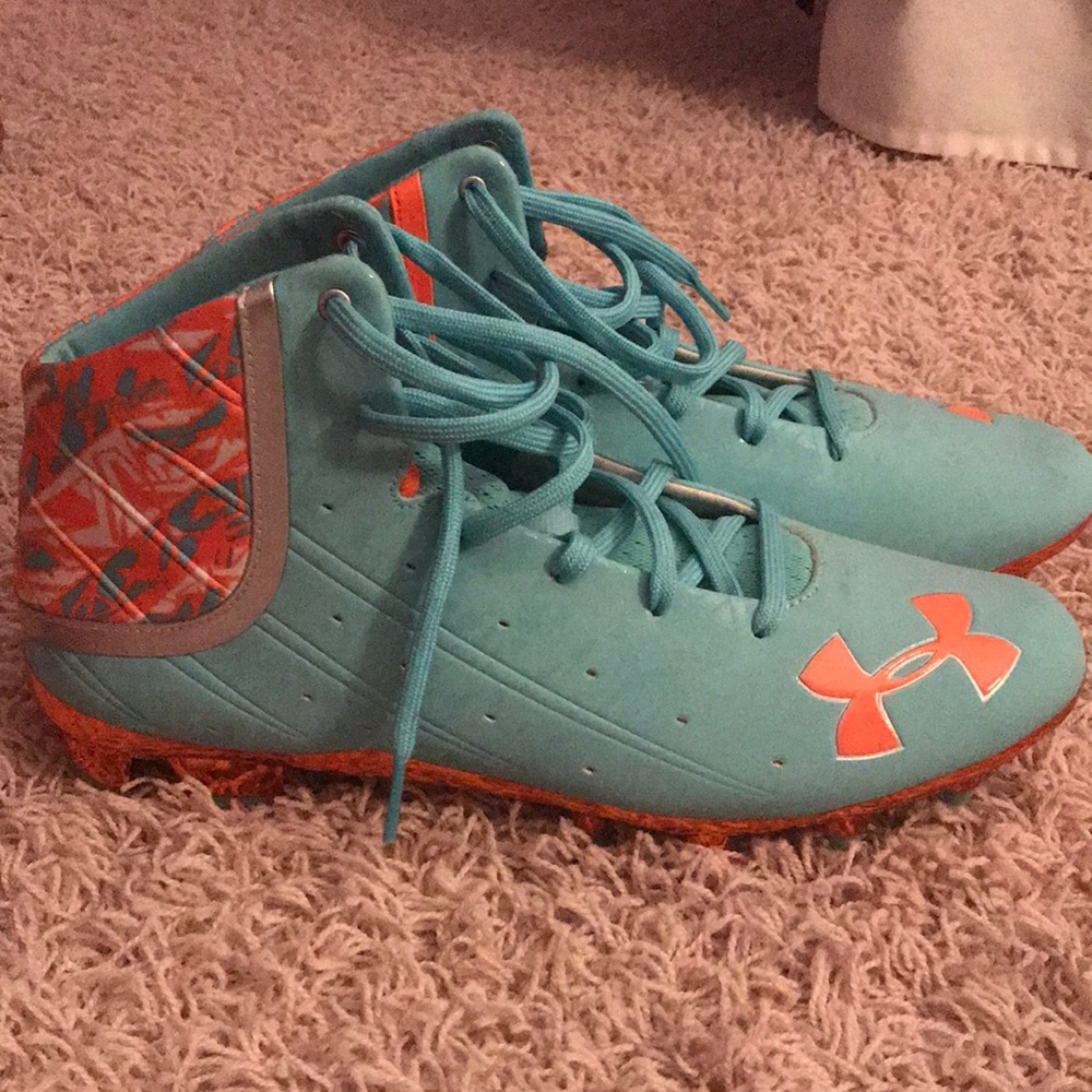 UnderArmor Men’s Cleats.